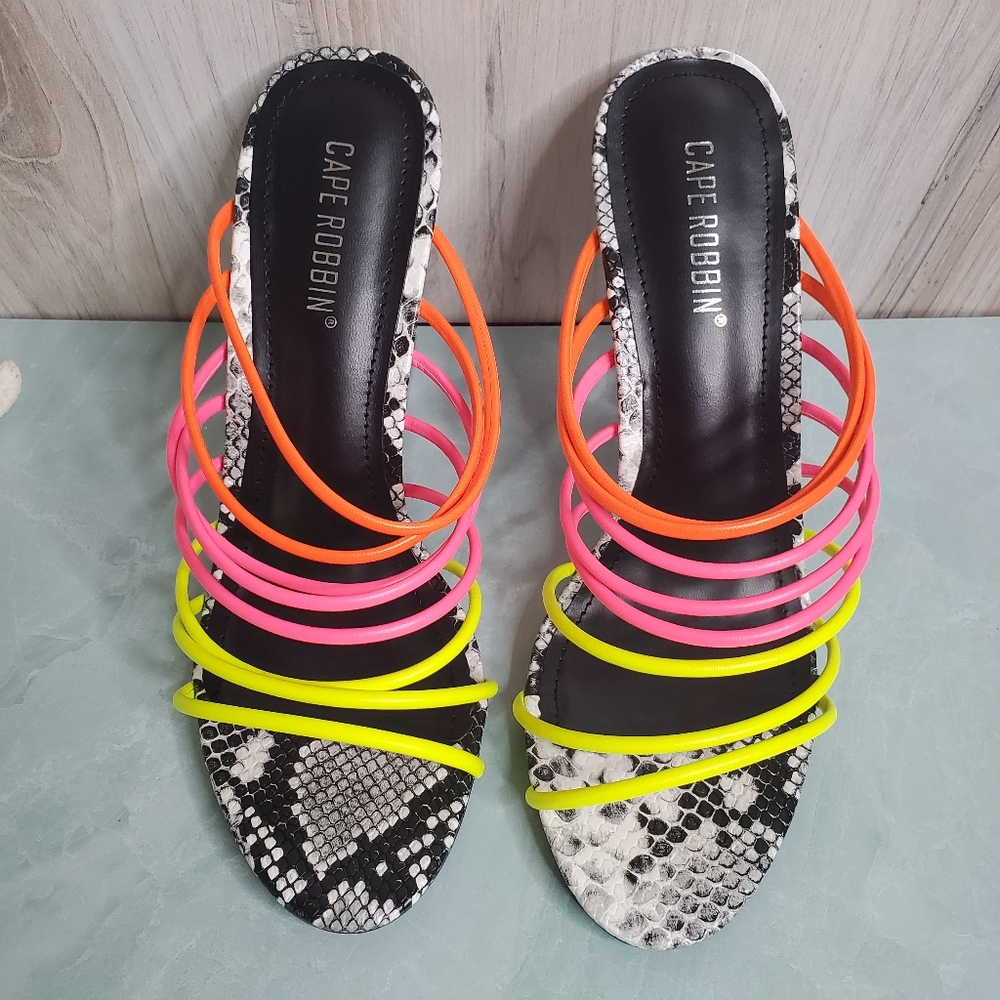NEW Cape Robbin Neon Strappy Clear Mule Heels - Picture 9 of 10